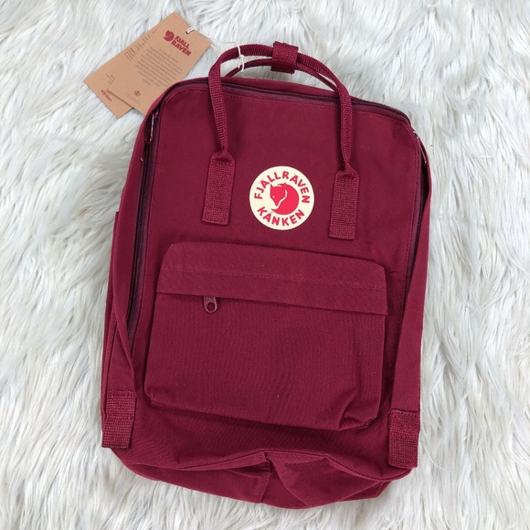 Fjallraven Handbags - NWT Fjällräven Full Size Classic Backpack